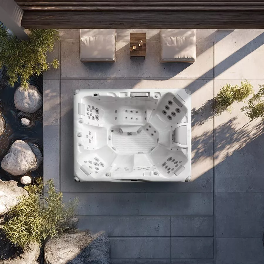 Zenith Hot Tub